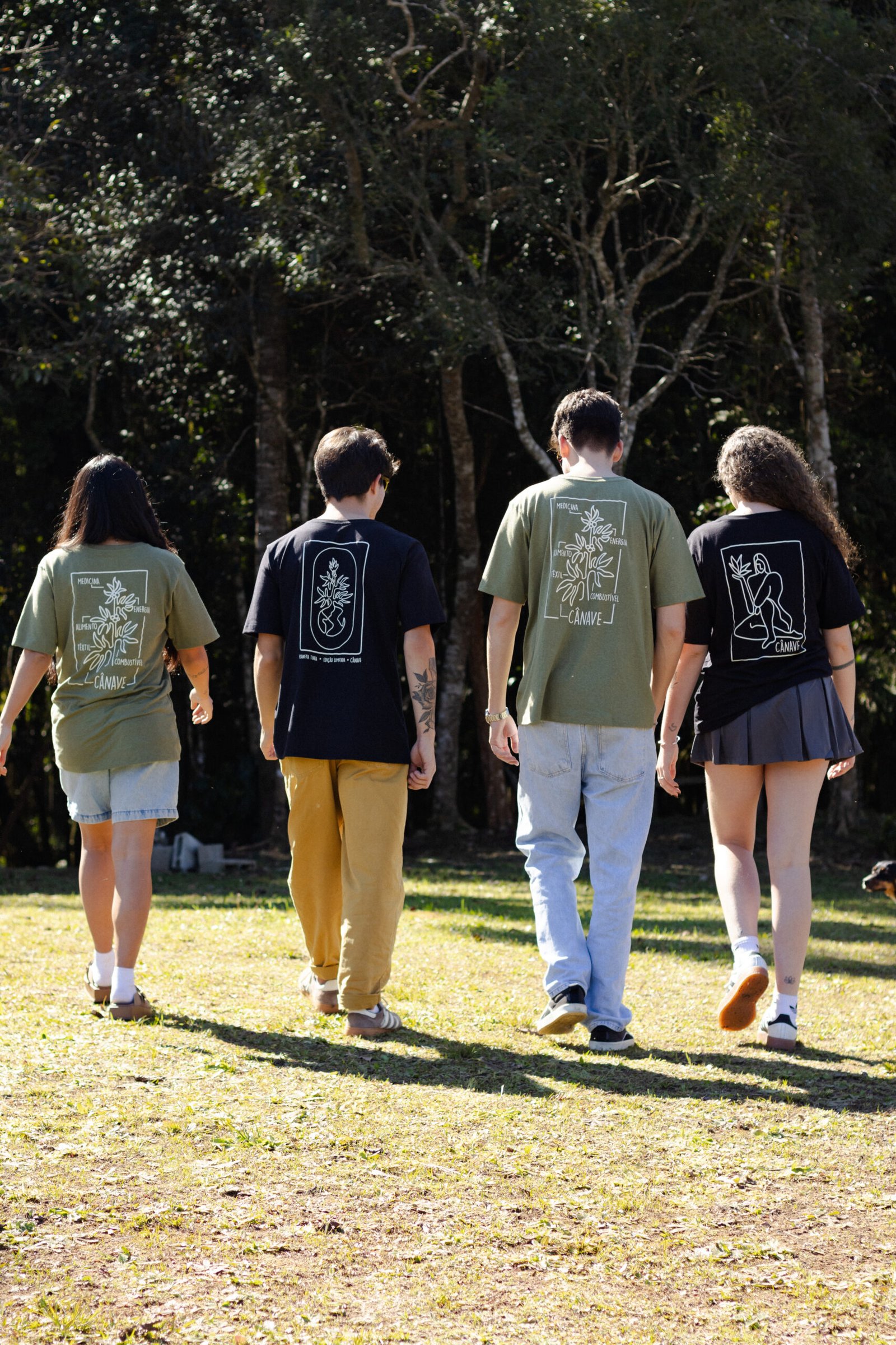 grupo 19 Camiseta Aplicabilidades - Off White