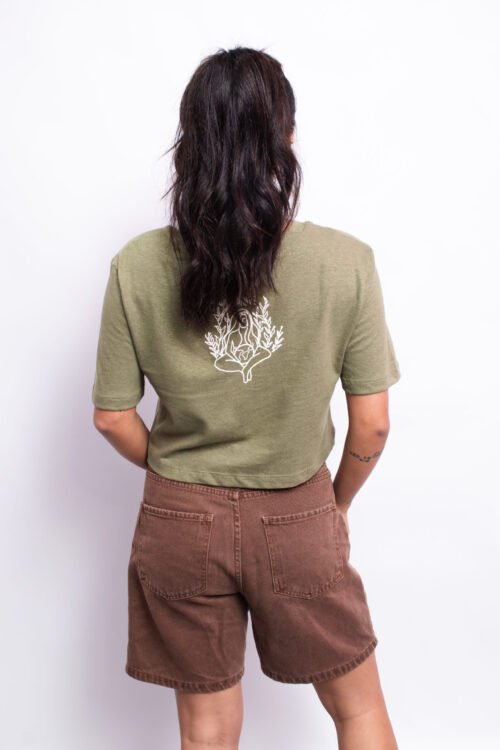 mãe terra sentada verde 07 (karyn) Cropped Mãe Terra