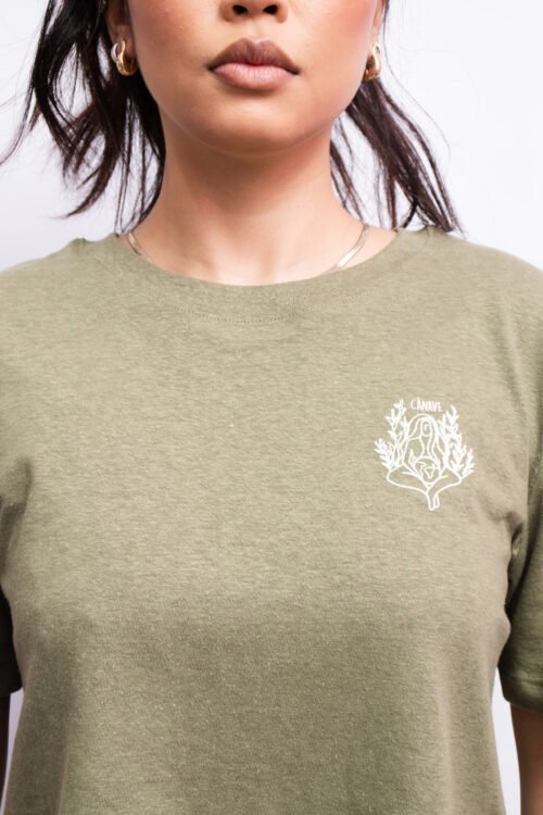 mãe terra sentada verde 09 (karyn) Cropped Mãe Terra